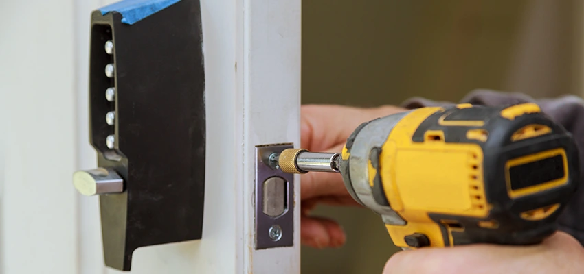 Eviction Locksmith For Key Duplication in California City, California